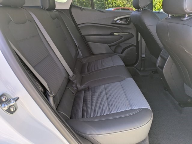 Thumbnail: 2025 Chevrolet Trax - 27