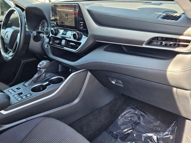 Thumbnail: 2024 Toyota Highlander - 33