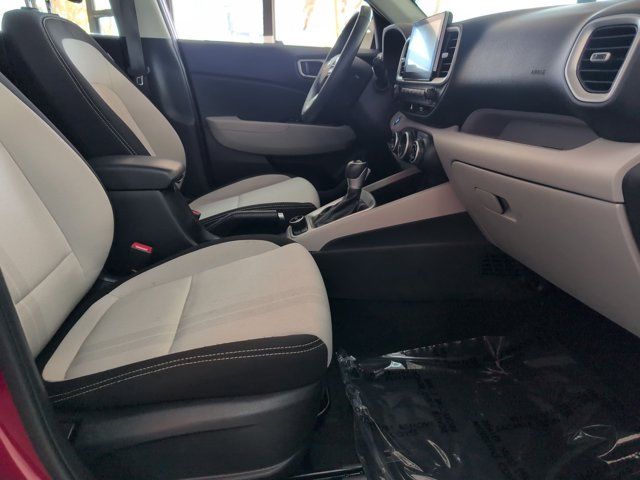 Thumbnail: 2025 Hyundai Venue - 21