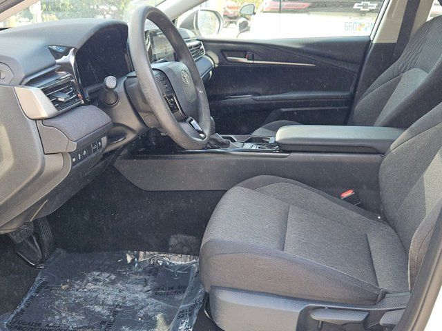 Thumbnail: 2025 Toyota Camry - 24