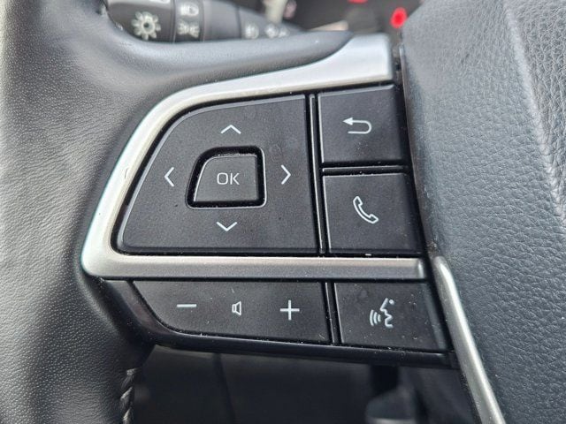 Thumbnail: 2024 Toyota Highlander - 20