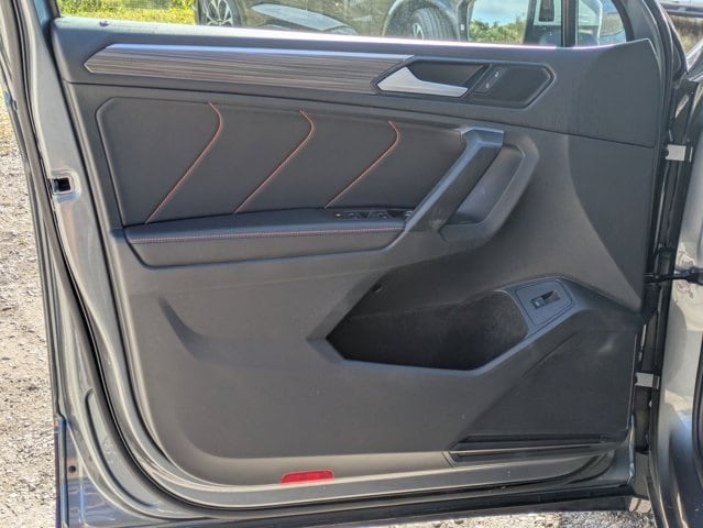 Thumbnail: 2024 Volkswagen Tiguan - 2