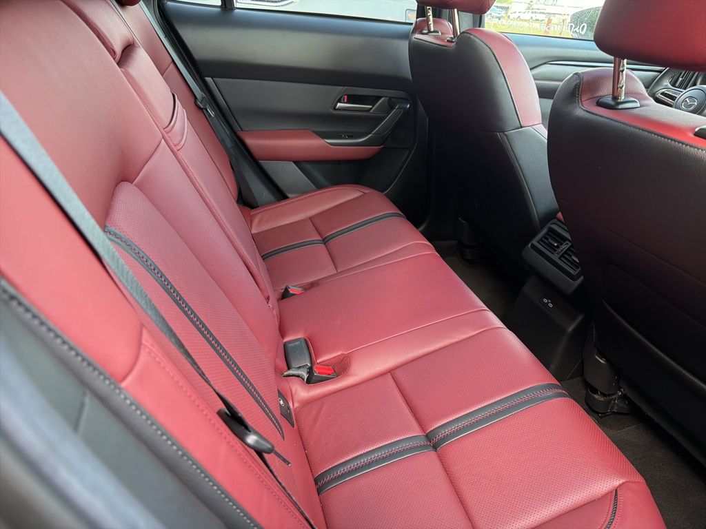 Thumbnail: 2025 Mazda CX-50 - 13