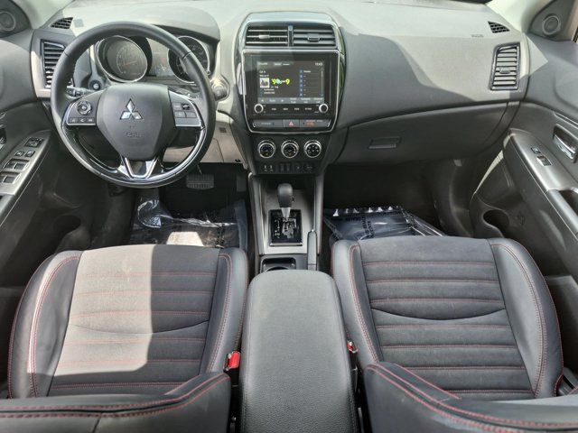 Thumbnail: 2025 Mitsubishi Outlander Sport - 25
