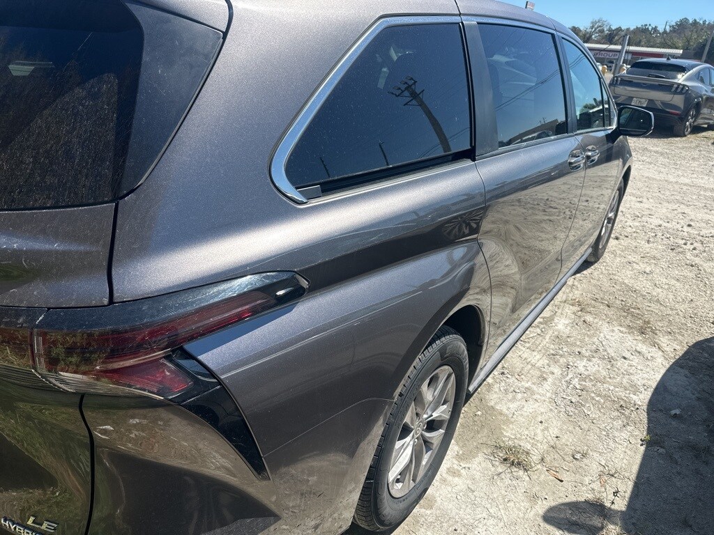 Certified 2024 Toyota Sienna LE 8 Passenger Van Passenger Van