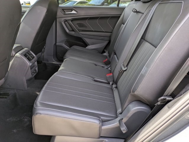 Thumbnail: 2024 Volkswagen Tiguan - 21