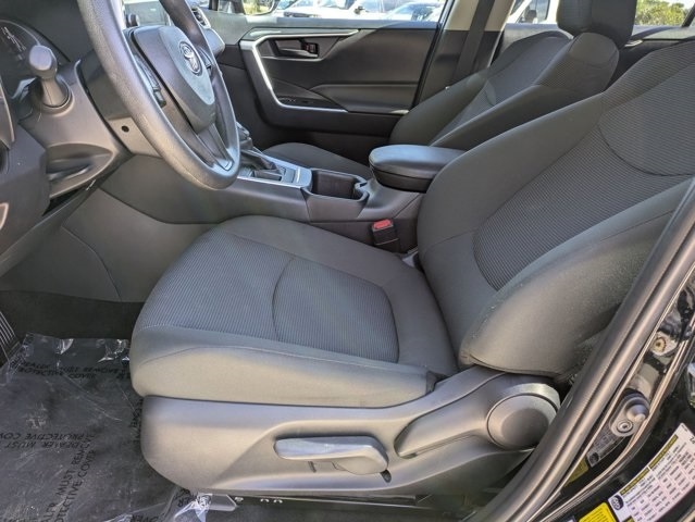 Thumbnail: 2025 Toyota RAV4 - 24