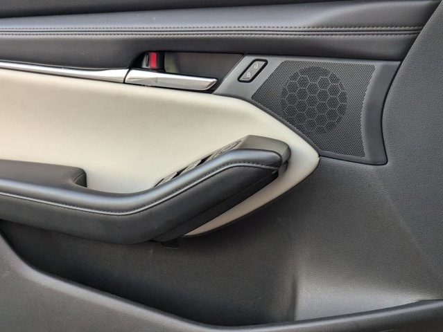 Thumbnail: 2025 Mazda Mazda3 - 11