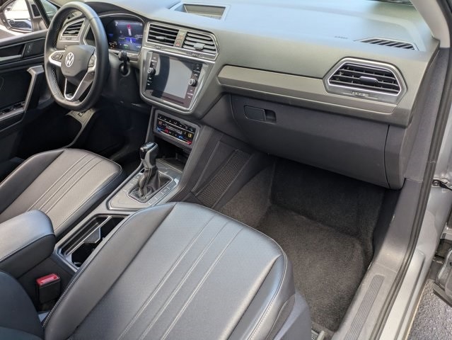 Thumbnail: 2024 Volkswagen Tiguan - 32