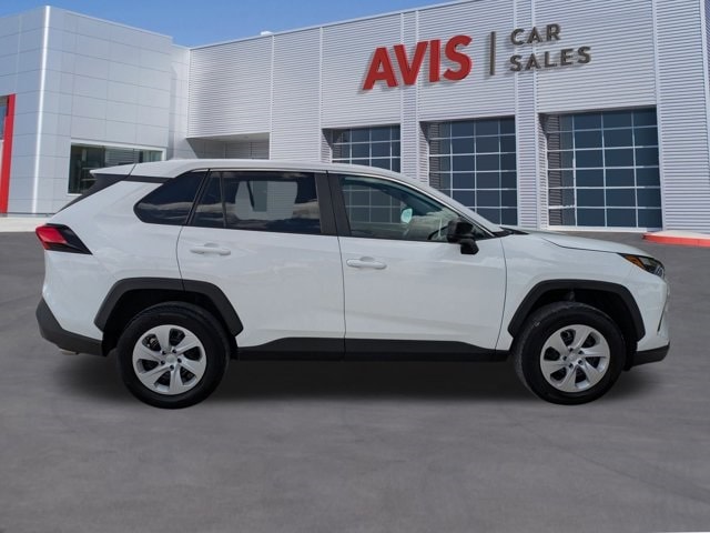 Thumbnail: 2024 Toyota RAV4 - 4