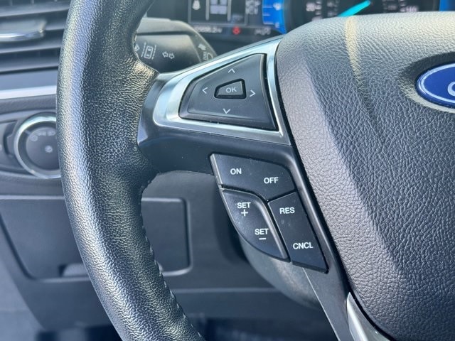 Thumbnail: 2022 Ford Edge - 20