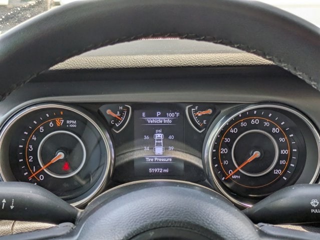 Thumbnail: 2023 Jeep Gladiator - 16
