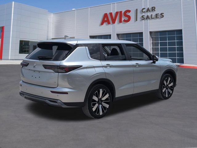 Thumbnail: 2025 Mitsubishi Outlander - 6