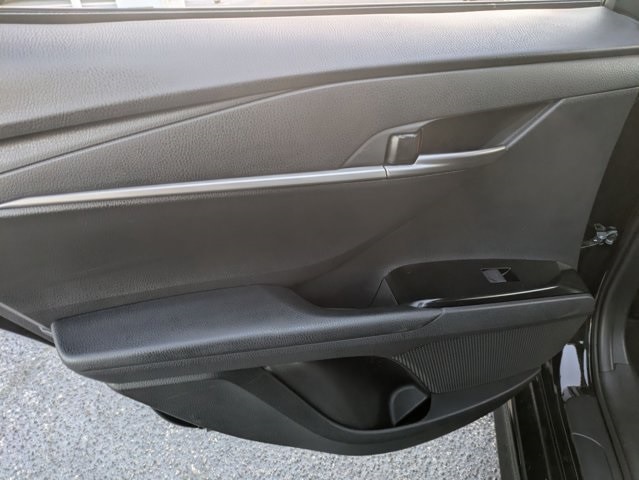 Thumbnail: 2025 Toyota Camry - 28