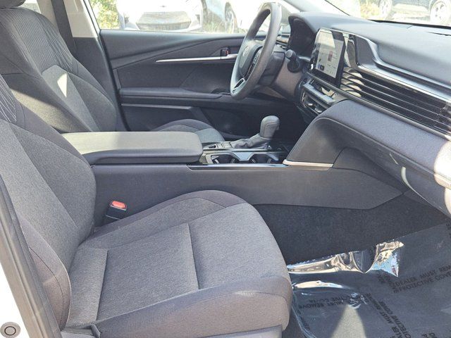 Thumbnail: 2025 Toyota Camry - 31