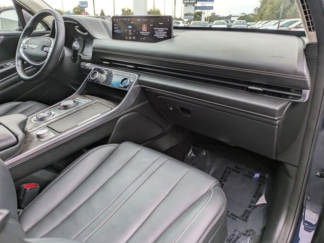 Thumbnail: 2024 Genesis GV80 - 27