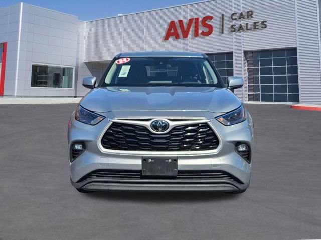 Thumbnail: 2024 Toyota Highlander - 2