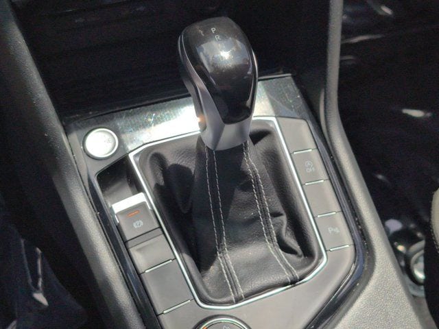 Thumbnail: 2025 Volkswagen Taos - 19