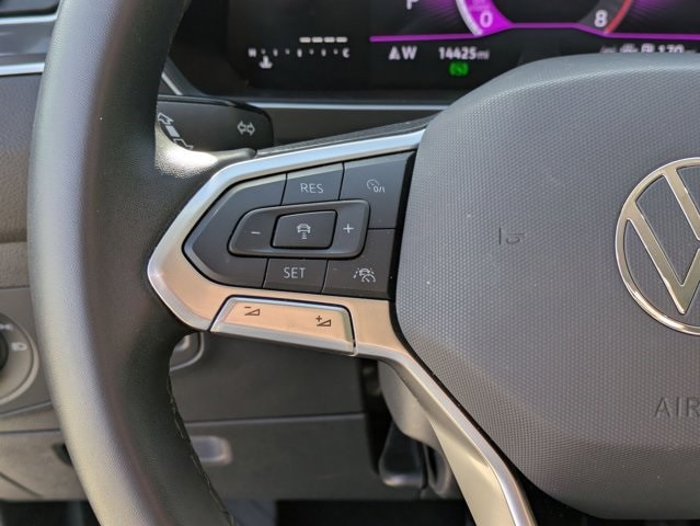 Thumbnail: 2024 Volkswagen Tiguan - 13