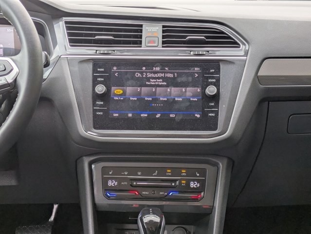 Thumbnail: 2024 Volkswagen Tiguan - 10