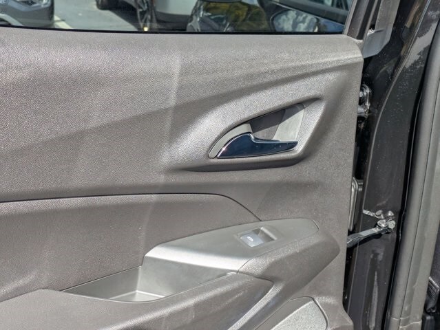 Thumbnail: 2025 Chevrolet Trax - 27