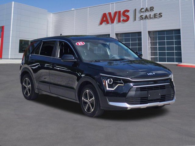 Thumbnail: 2025 Kia Niro - 3