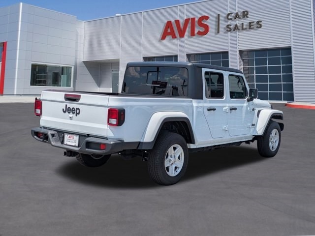 Thumbnail: 2023 Jeep Gladiator - 6