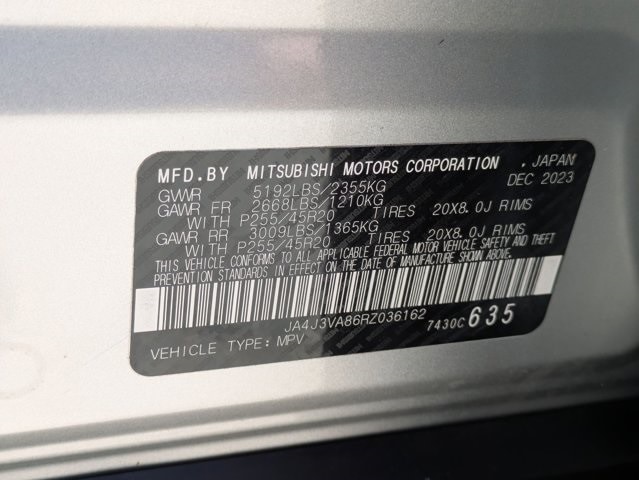 Thumbnail: 2024 Mitsubishi Outlander - 37