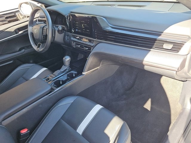 Thumbnail: 2025 Toyota Camry - 31