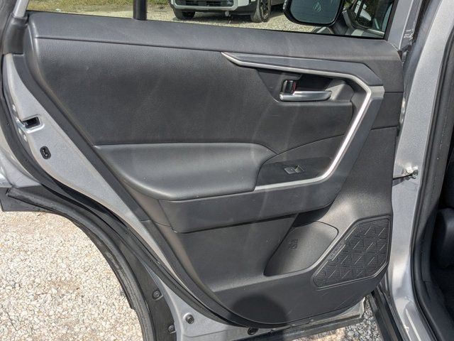 Thumbnail: 2025 Toyota RAV4 - 24