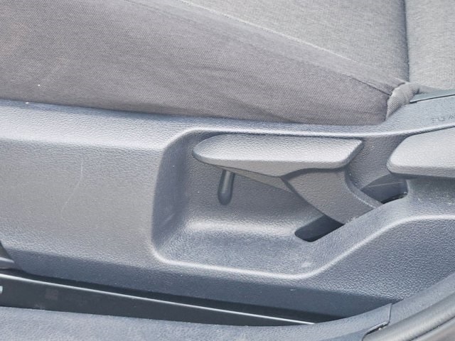 Thumbnail: 2025 Toyota Camry - 15