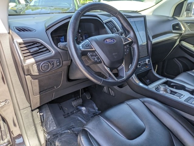 2022 Ford Edge Titanium 15