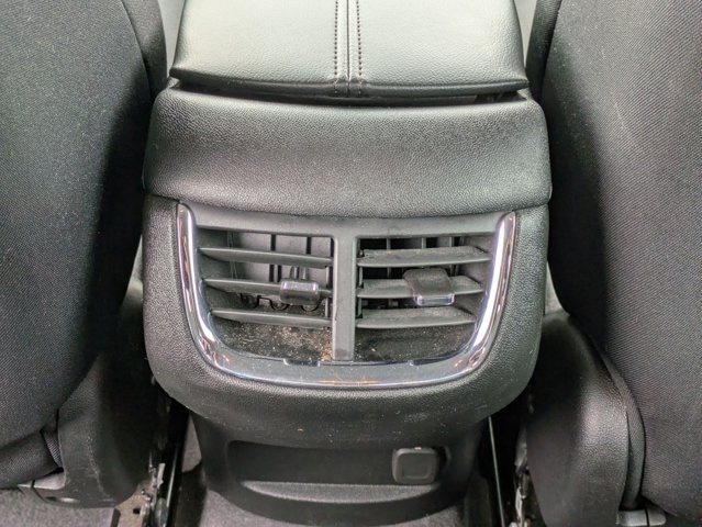 Thumbnail: 2023 Chevrolet Malibu - 18