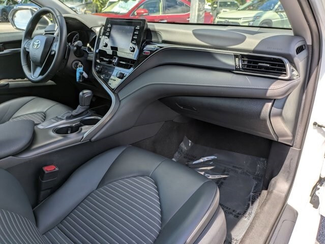 Thumbnail: 2024 Toyota Camry - 32