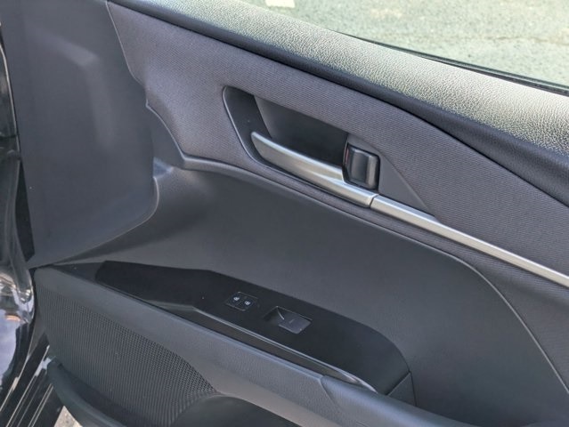 Thumbnail: 2025 Toyota Camry - 34