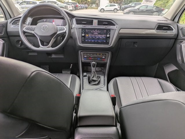 Thumbnail: 2024 Volkswagen Tiguan - 19