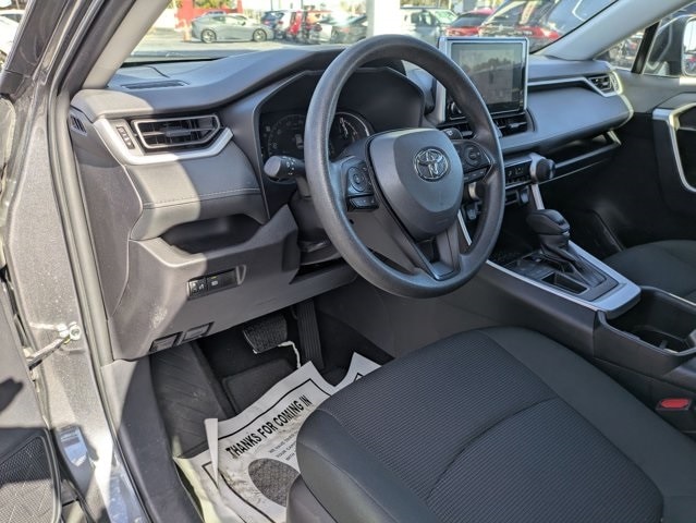 Thumbnail: 2025 Toyota RAV4 - 14