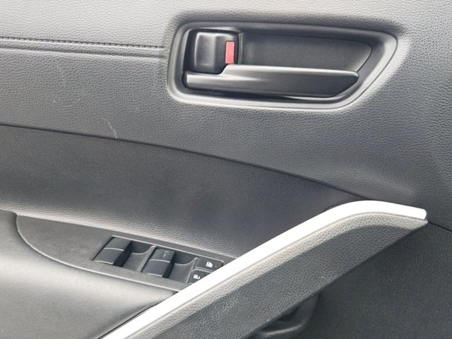 Thumbnail: 2025 Toyota Corolla Cross - 3