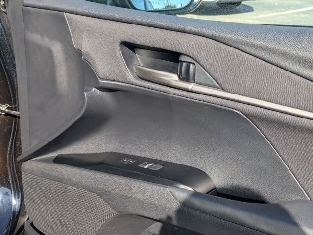 Thumbnail: 2025 Toyota Camry - 27