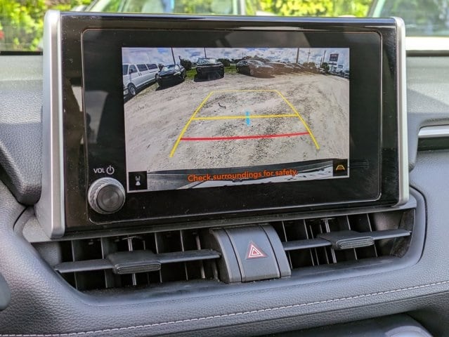 Thumbnail: 2024 Toyota RAV4 - 17