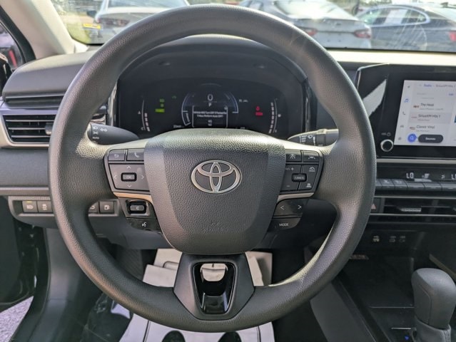 Thumbnail: 2025 Toyota Camry - 22