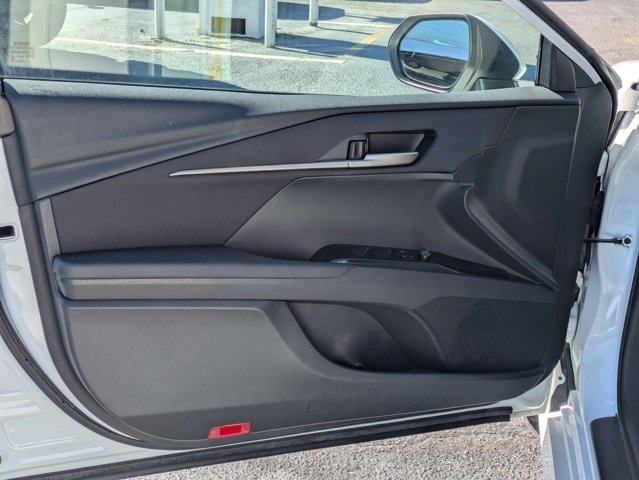 Thumbnail: 2025 Toyota Camry - 11