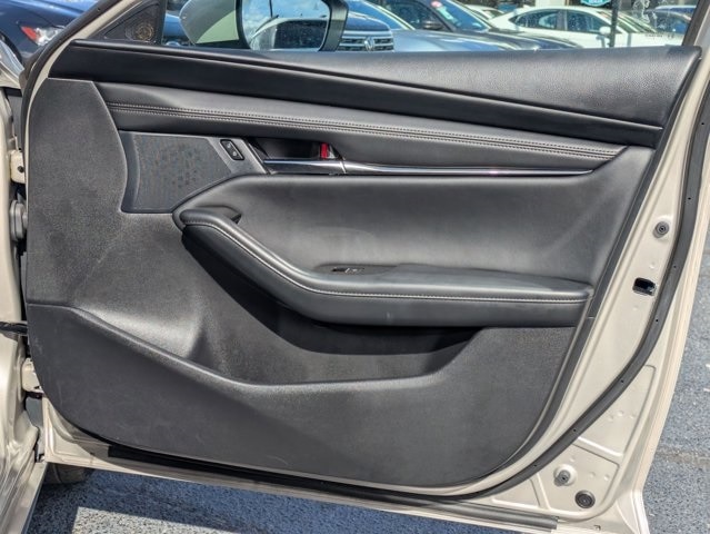 Thumbnail: 2025 Mazda Mazda3 - 26