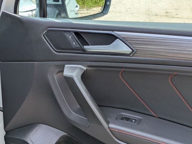 Thumbnail: 2024 Volkswagen Tiguan - 27