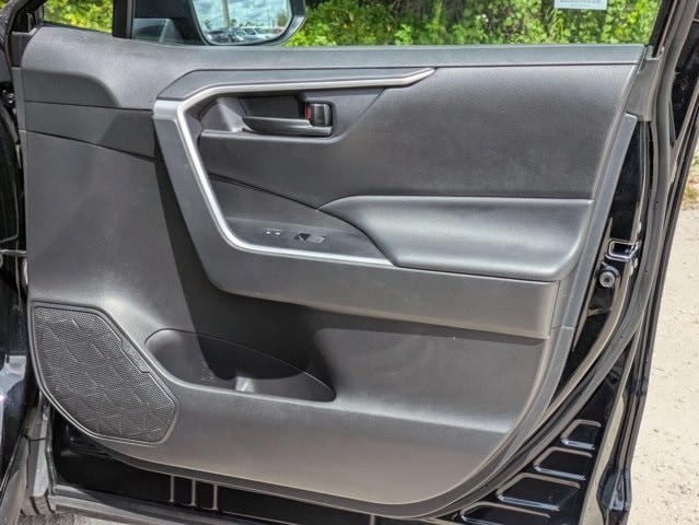 Thumbnail: 2024 Toyota RAV4 - 33