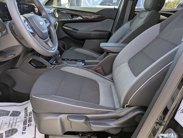 Thumbnail: 2025 Chevrolet TrailBlazer - 24