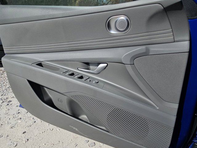 Thumbnail: 2025 Hyundai Elantra - 11