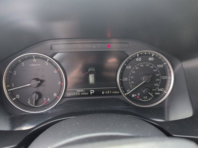 Thumbnail: 2025 Mitsubishi Outlander - 16
