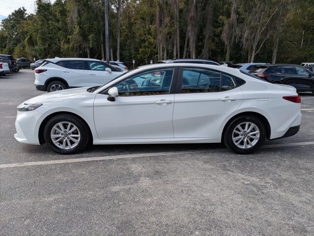 Thumbnail: 2025 Toyota Camry - 8