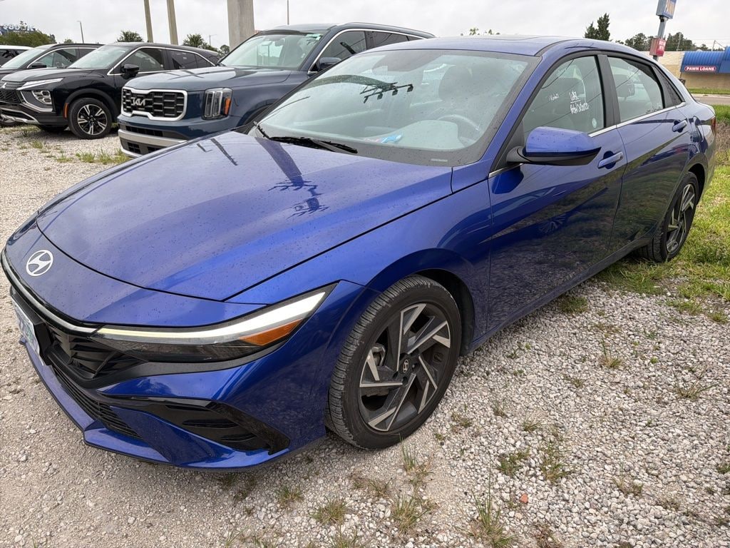 Thumbnail: 2025 Hyundai Elantra - 1
